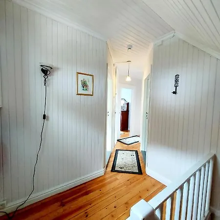 Solrik Beliggenhet I Lofotens Storste Fiskevaer Holiday home